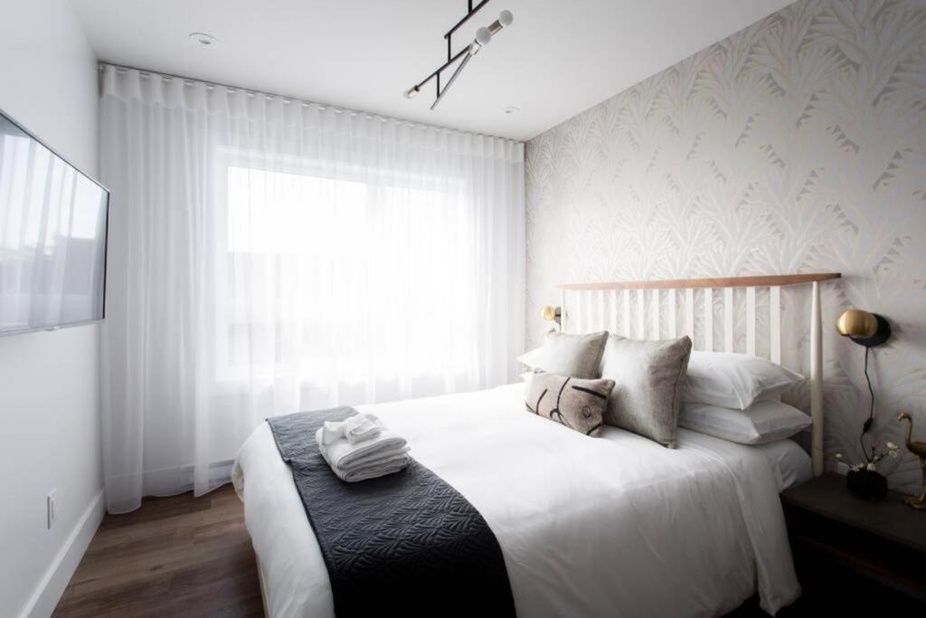 Wonderful Studio In Little Italy With Full Bath By Den Stays Montreal Zewnętrze zdjęcie